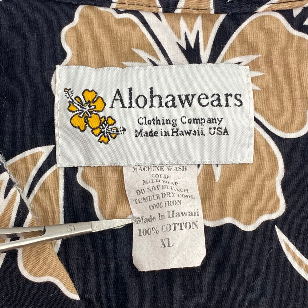 Alohawears Mens XL Hawaiian Shirt Black Tan Floral Print Short Sleeve USA Made - Picture 2 of 4